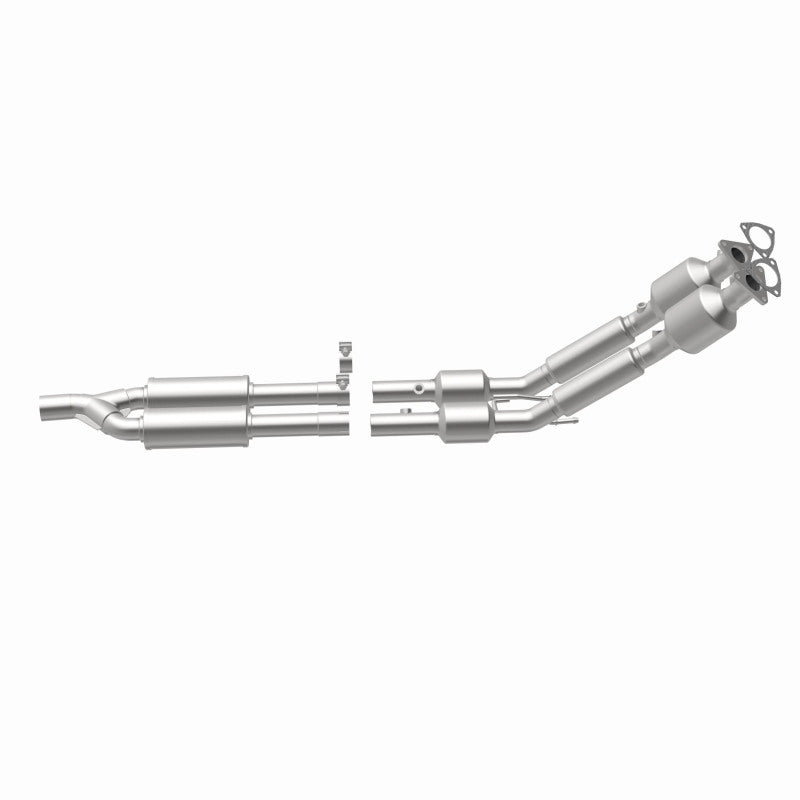 MagnaFlow 2006 Volkswagen Passat 3.6L Direct Fit Converter