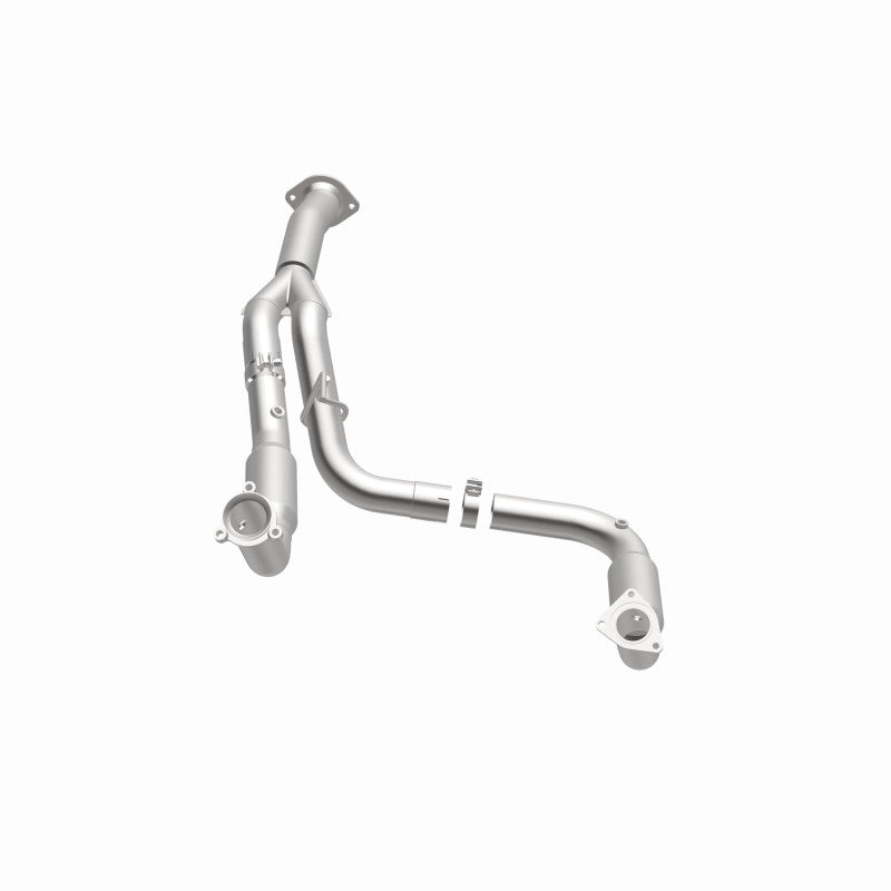 MagnaFlow 2011 Chevrolet Silverado 2500 HD 6.0L Direct Fit Converter