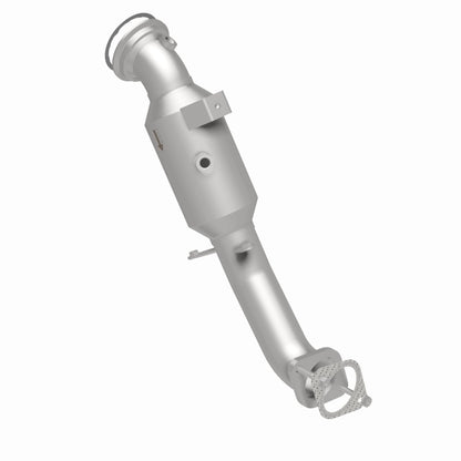 MagnaFlow 19-20 Chevrolet Silverado 1500 2.7L OEM Grade EPA Compliant Direct-Fit Catalytic Converter