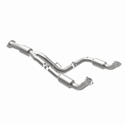 MagnaFlow 12-14 Chevrolet Silverado 2500 HD 6.0L Direct Fit Converter