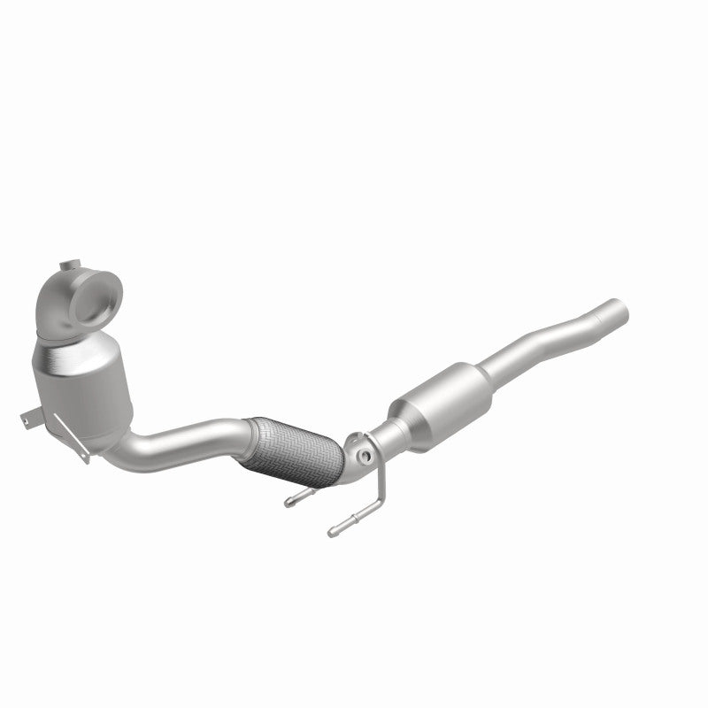 MagnaFlow 16-18 Volkswagen Jetta L4 OEM Underbody Single Direct Fit Converter