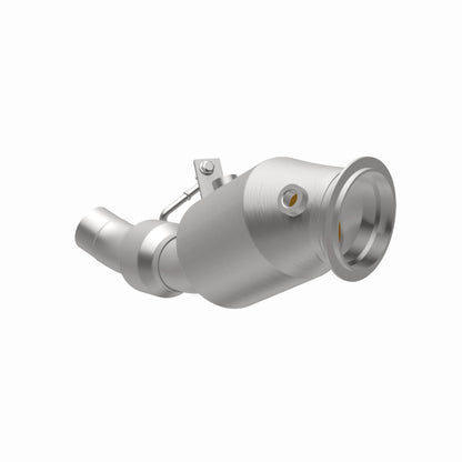 MagnaFlow Direct Fit Catalytic Converter 12-14 BMW 528i 2 L Closed Couple