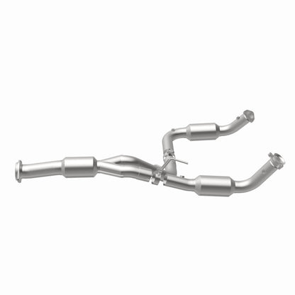 MagnaFlow 12-17 Chevrolet Express 3500 6.0L Direct Fit Converter