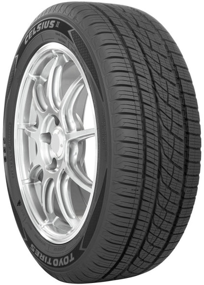 Toyo Celsius II Tire - 205/65R15 94H (TL)