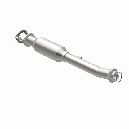 MagnaFlow 2004 Nissan Titan 5.6L Direct Fit Converter