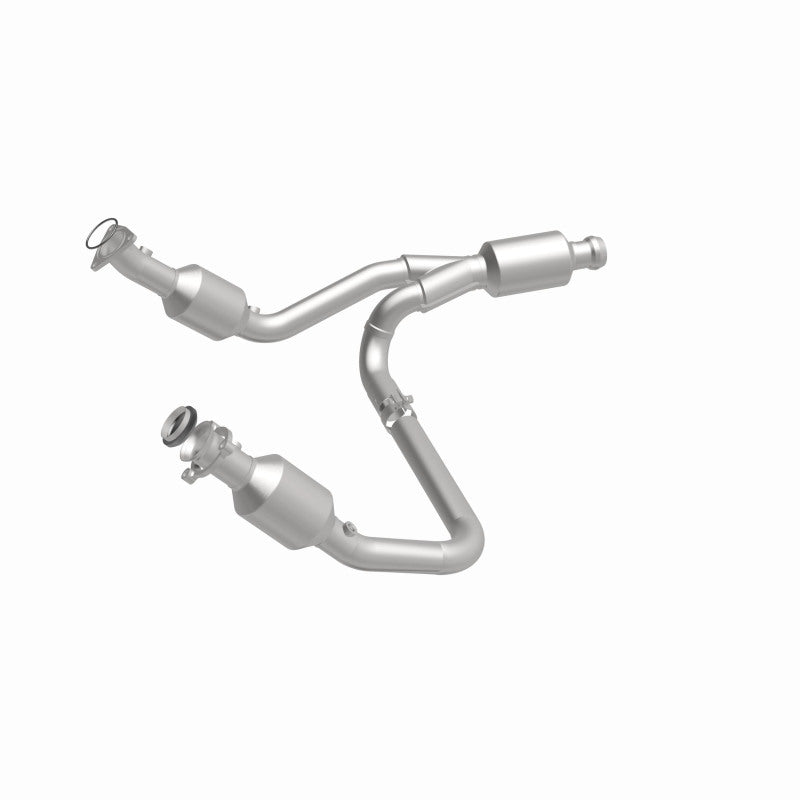 MagnaFlow 14-15 Chevrolet Silverado 1500 5.3L Direct-Fit Catalytic Converter