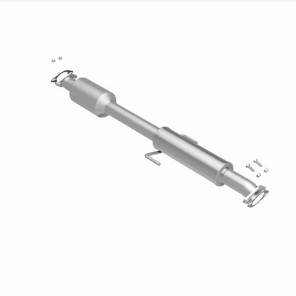 Magnaflow 2015 Kia Optima 2.4L Direct Fit Cat Converter (California Grade)