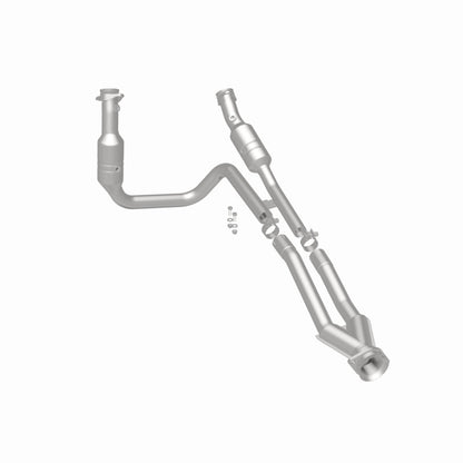 MagnaFlow 15-17 Ford Transit-150 3.7L Direct Fit Converter