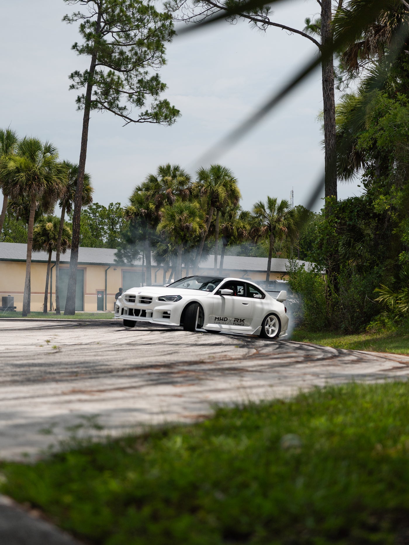 RK Tuners BMW M2 - Sliding