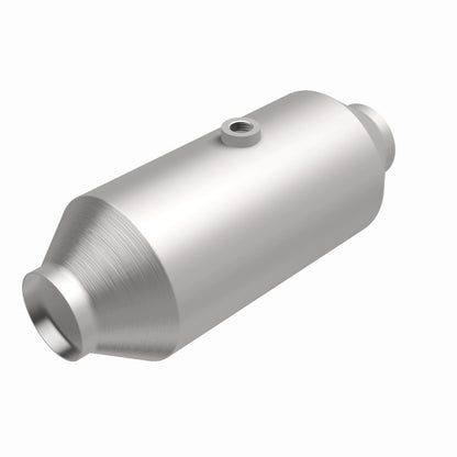 MagnaFlow MagnaFlow 2.5 in. OEM Grade Federal / EPA Compliant Universal Catalytic Converter