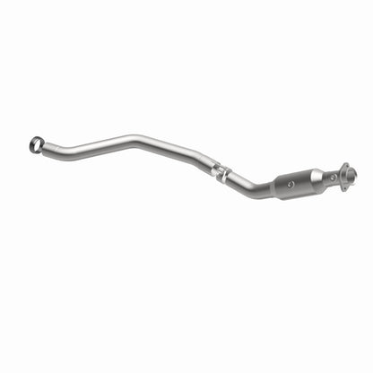 MagnaFlow Direct Fit Catalytic Converter 13-14 Mercedes-Benz GL450 V8 4.6 OEM Underbody