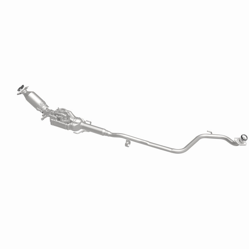 MagnaFlow Direct Fit Catalytic Converter 12-13 Toyota Prius C Base Underbody 1.5L