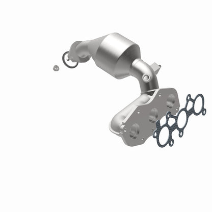 MagnaFlow 07-10 Toyota Sienna 3.5L Direct Fit Converter