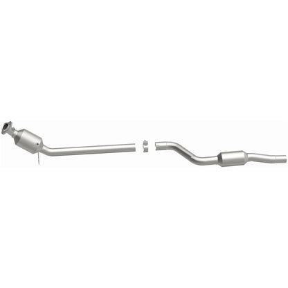 MagnaFlow 12-14 C350 V6 3.5 OEM Underbody Direct Fit Converter