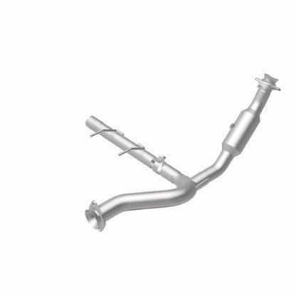 MagnaFlow 07-08 Ford Expedition 5.4L Direct Fit Converter