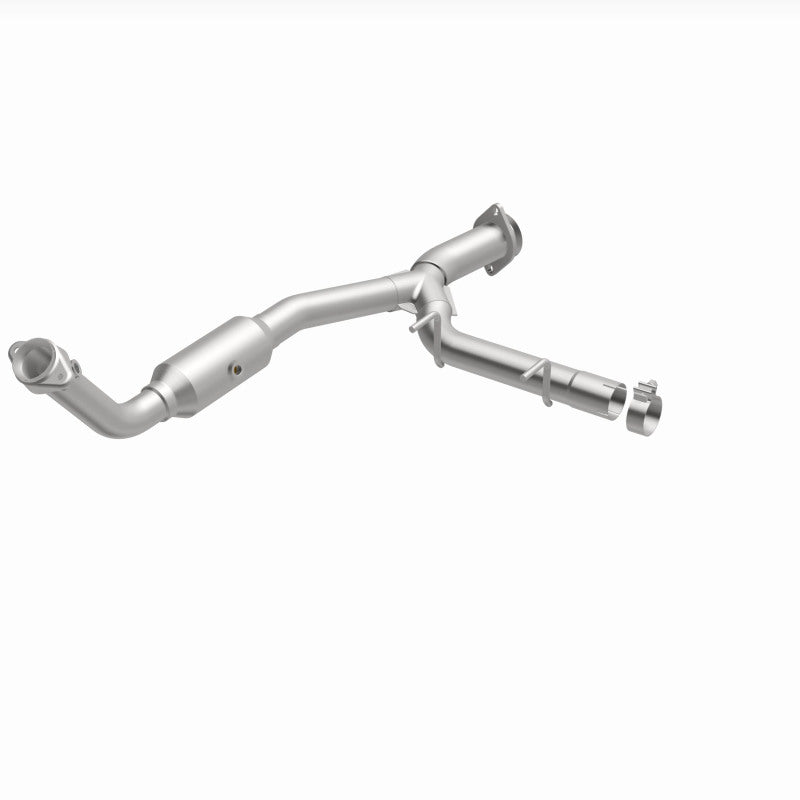 MagnaFlow 05-06 Ford Expedition 5.4L Direct Fit Converter