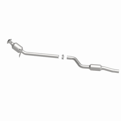 MagnaFlow 12-14 C350 V6 3.5 OEM Underbody Direct Fit Converter