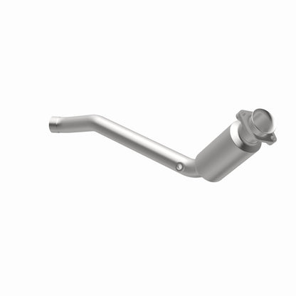 MagnaFlow Direct Fit Catalytic Converter 2010-2013 Landrover LR4 V8 5 OEM Underbody