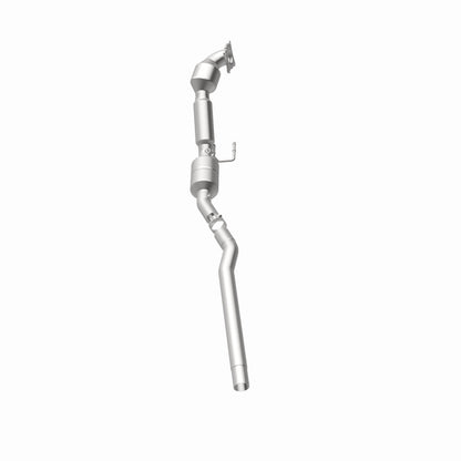 MagnaFlow 09-15 CC L4 2 OEM Underbody Direct Fit Converter