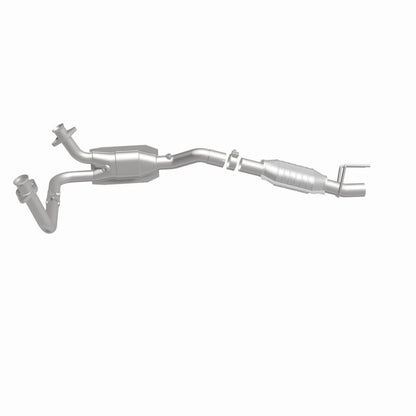 MagnaFlow 92-95 Ford E-150 5.0L Direct Fit Converter