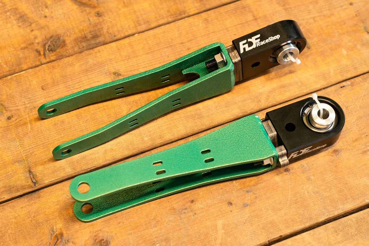 FDF Raceshop - Genesis Rear Traction Arms
