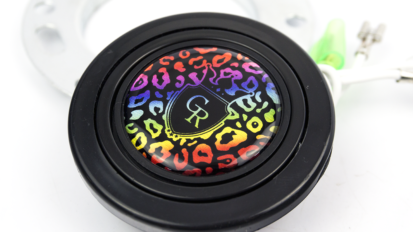 Grip Royal - Horn Button - Leopard & Crest - Rainbow