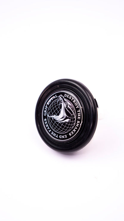 Grip Royal - Horn Button - Destroy the Snakes