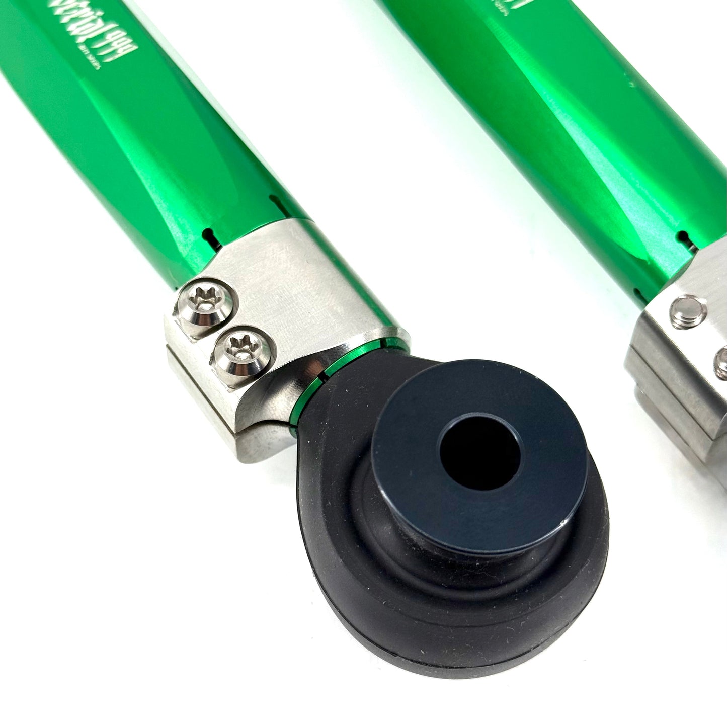 SERIALNINE - REAR UPPER CONTROL ARMS TWO (PIN STYLE) | IS F / IS350 / GS350 / IS250 / GS430 / XE20 / S190