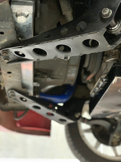 GKTech - S13 240SX K-FRAME/SOLDAGEM DE MONTAGEM DE HASTE DE TENSÃO EM PLACAS DE REFORÇO (S13X-KFRM)