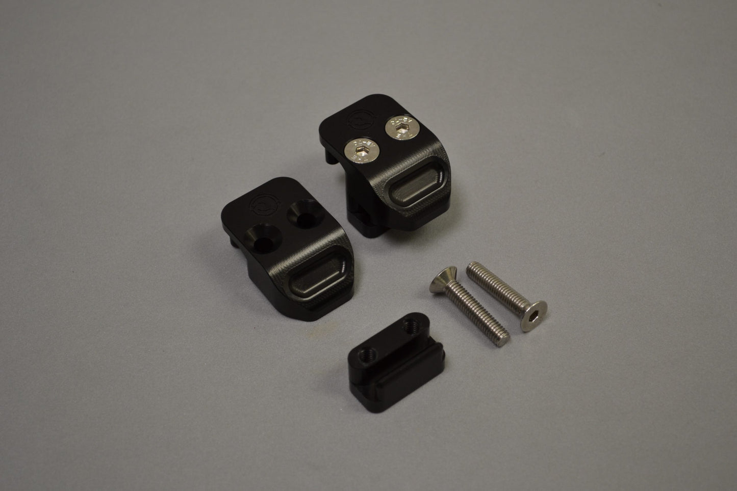 Reboot Engineering - E32/E34 Radiator Stay