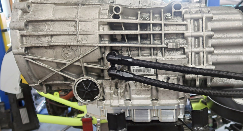 SLG - DCT Oil Cooler Hose Adapter