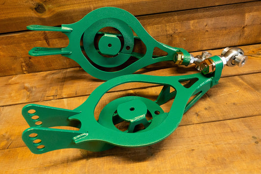 FDF Raceshop - Nissan 350Z / Infiniti G35 / Nissan 370Z / Infiniti G37 Rear Mid Link (spring Arm)