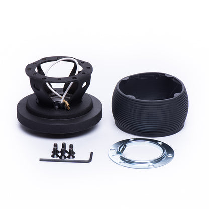 Max Papis Innovations - Steering wheel hub adapter for BMW 2002