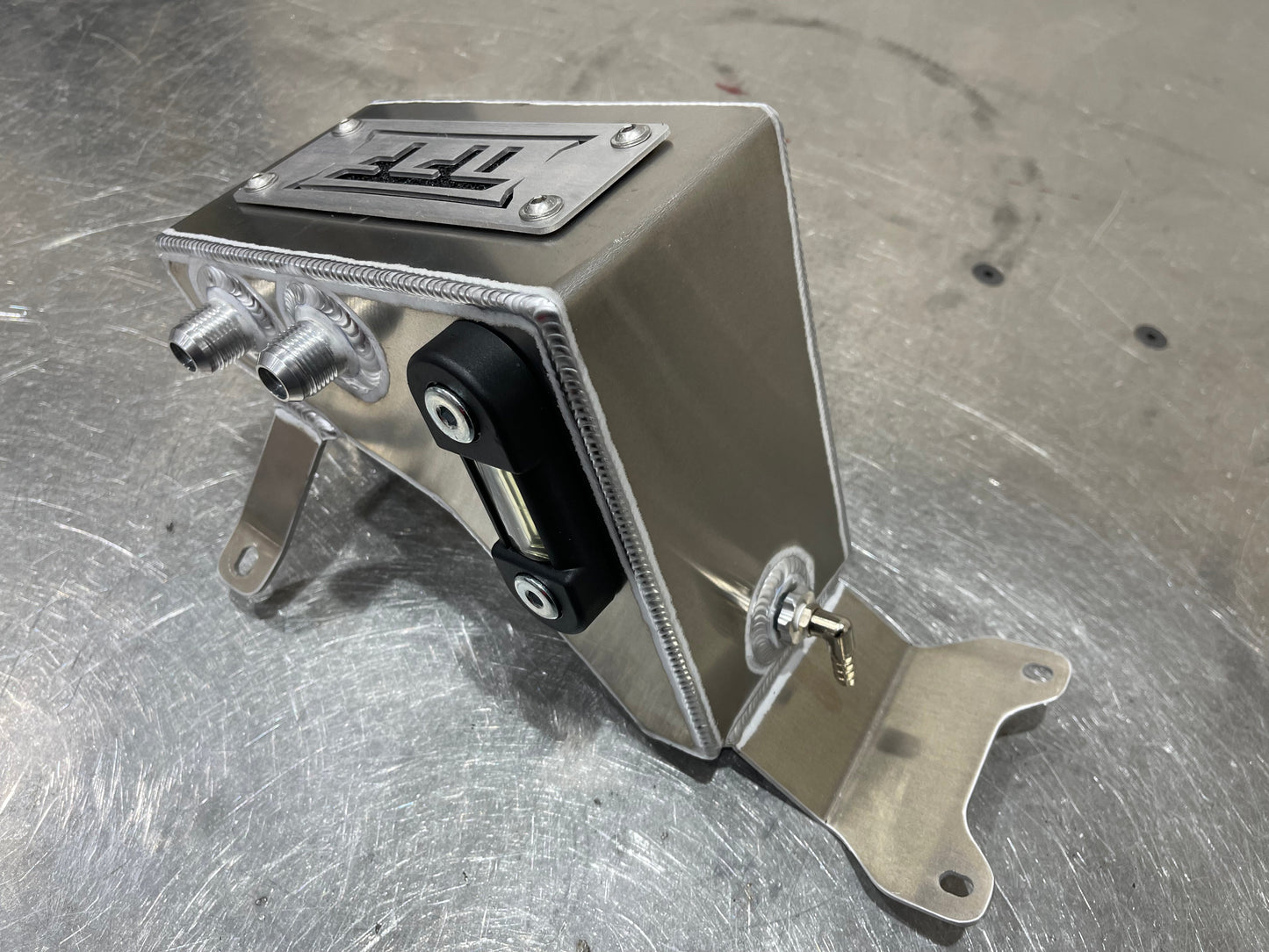 True Focus Fabrication - Nissan Skyline R32 - Standard Oil Catch Can