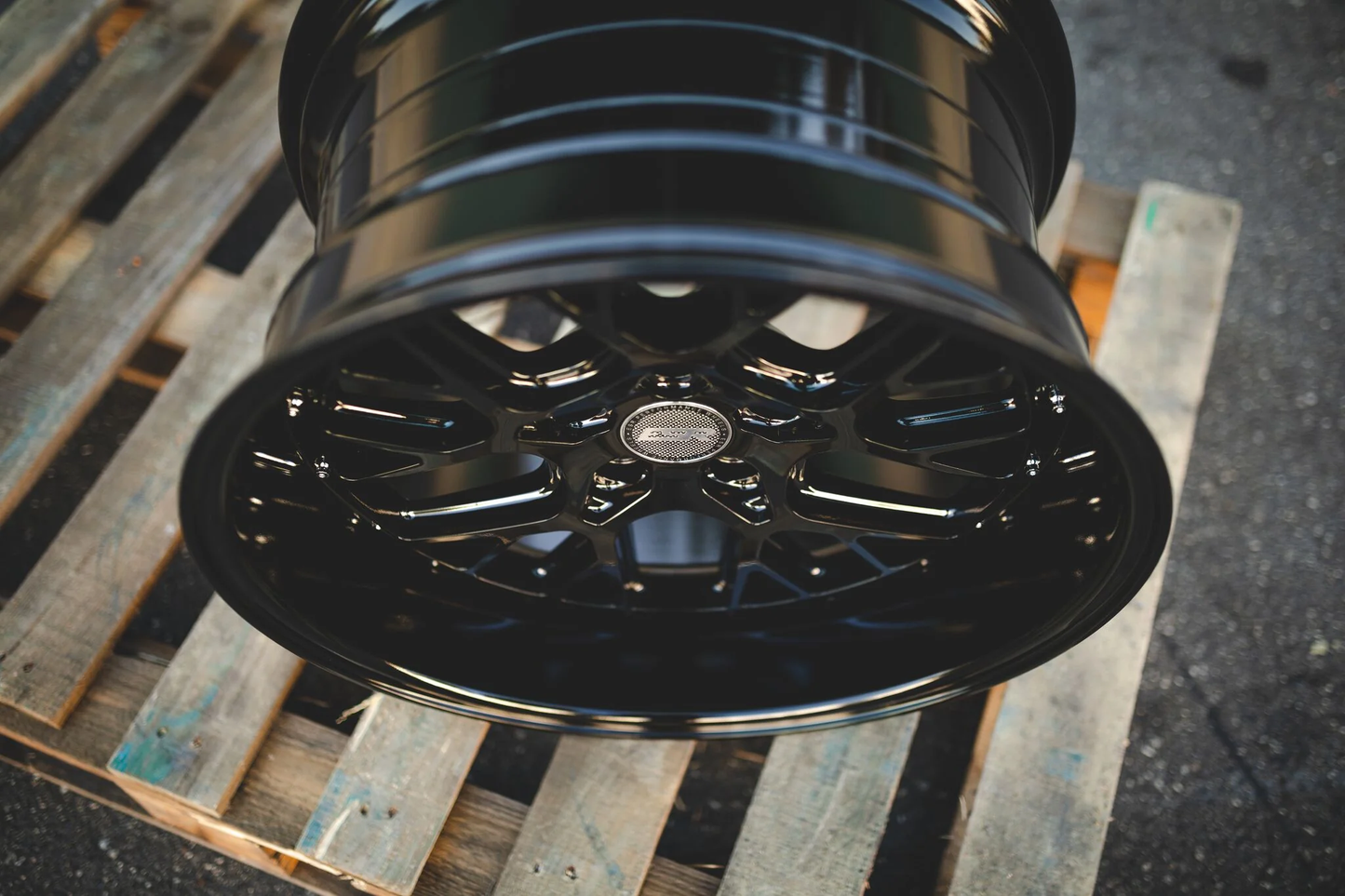 ESR - CS11 GLOSS BLACK