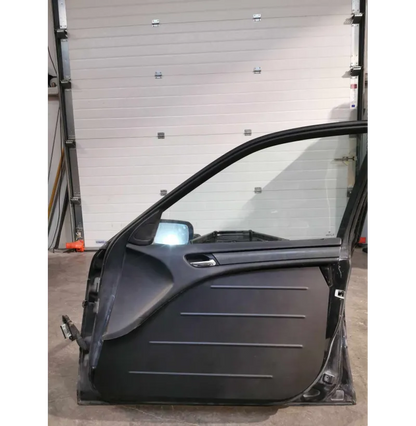 SWAGIER - BMW E46 sedan front BMW Upholstery half panels