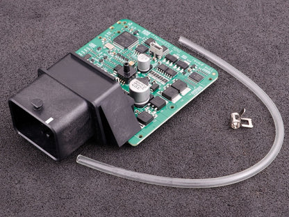 MaxxECU - MaxxECU MINI board with connector