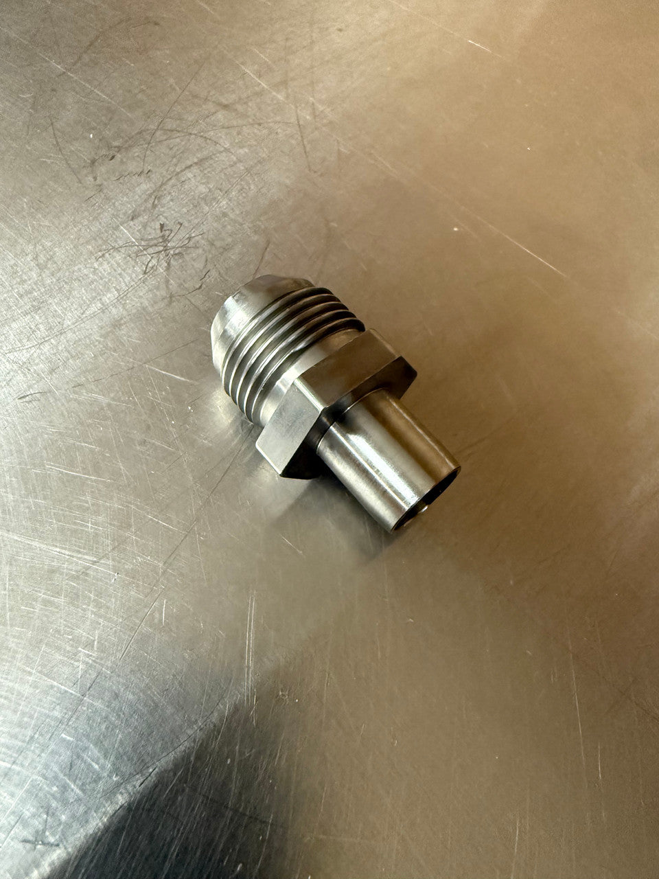 Dedicated Motorsports - 12an Press in valve cover fittings for LT valve covers