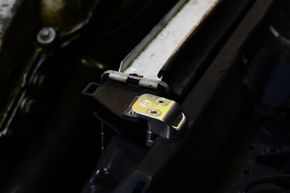 Reboot Engineering - E32/E34 Radiator Stay