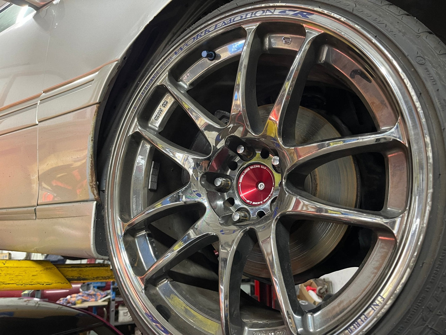 SERIALNINE - TOYOTA HUB CENTER CAPS