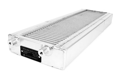 Improved Racing - High efficiency triple-pass oil cooler for C6 Corvette, 200 series, 48-row, 7.00" x 21.26", -10AN male ports