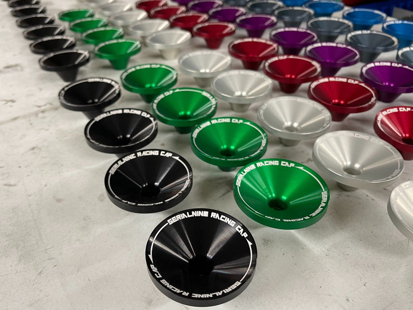 SERIALNINE - TOYOTA HUB CENTER CAPS