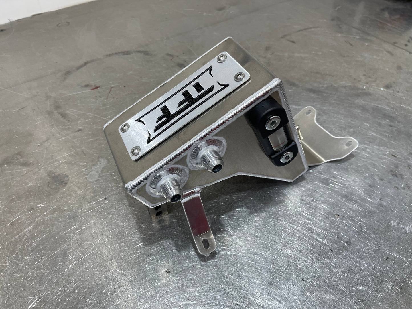 True Focus Fabrication - Nissan Skyline R32 - Standard Oil Catch Can