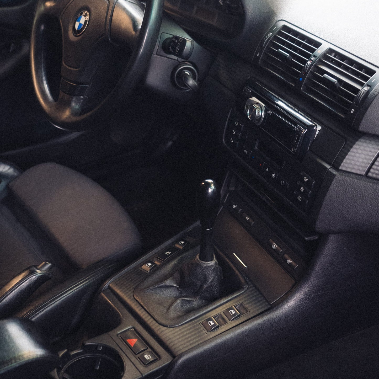CNC71 - HIDDEN HYDRAULIC HANDBRAKE BMW E46