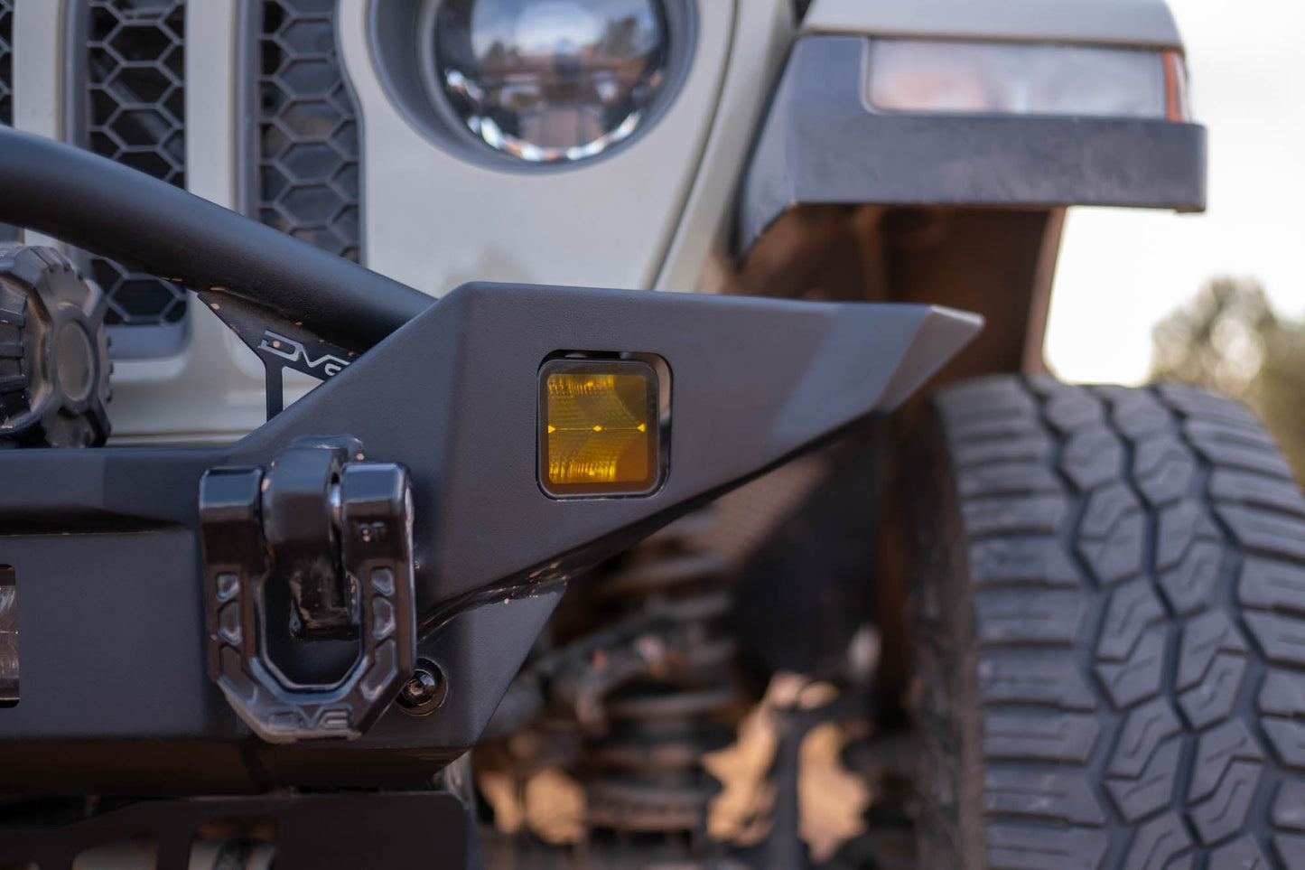 DV8 - 3-INCH ELITE SERIES LED AMBER POD LIGHT