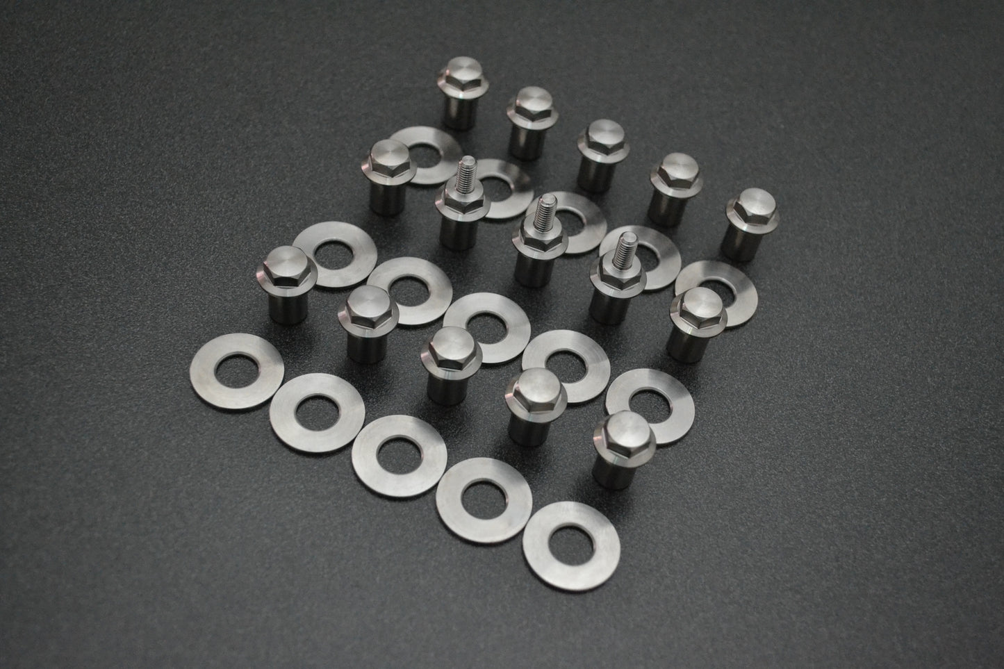 Reboot Engineering - BMW Titanium Valvecover Hardware