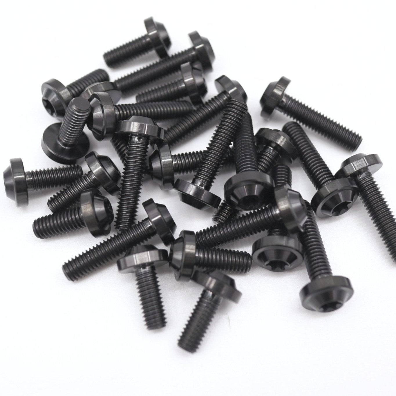 SERIALNINE - TITANIUM DRESS UP HARDWARE