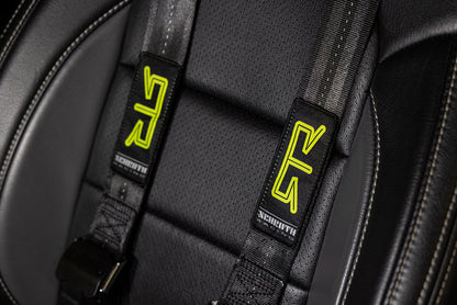 RTR - QUICKFIT DRIVER HARNESS (18-24 MUSTANG)