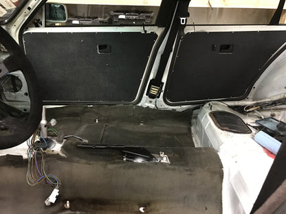 Speed ​​Shop Condor - Black Door Cards - E30 Sedan