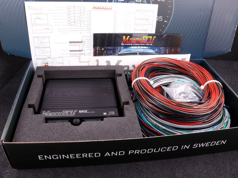 MaxxECU - RACE PREMIUM (ECU, harnesses, accessories and LSU 4.9)